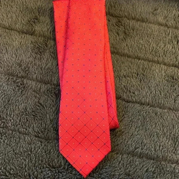 Nautica Tie Dotted Red - Picture 5 of 5
